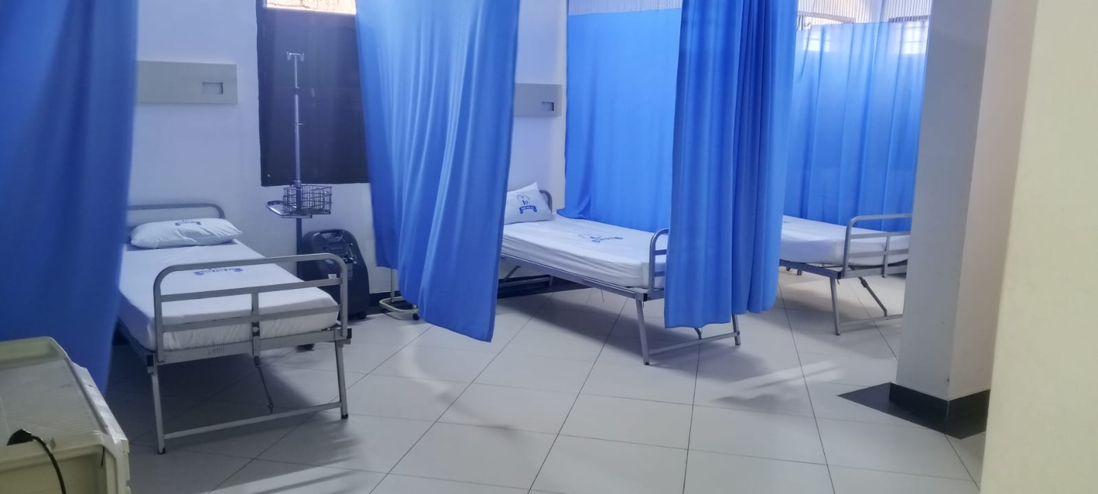 Clean hospital beds